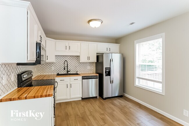 Foto del edificio - 1688 Ridge Runner Ct