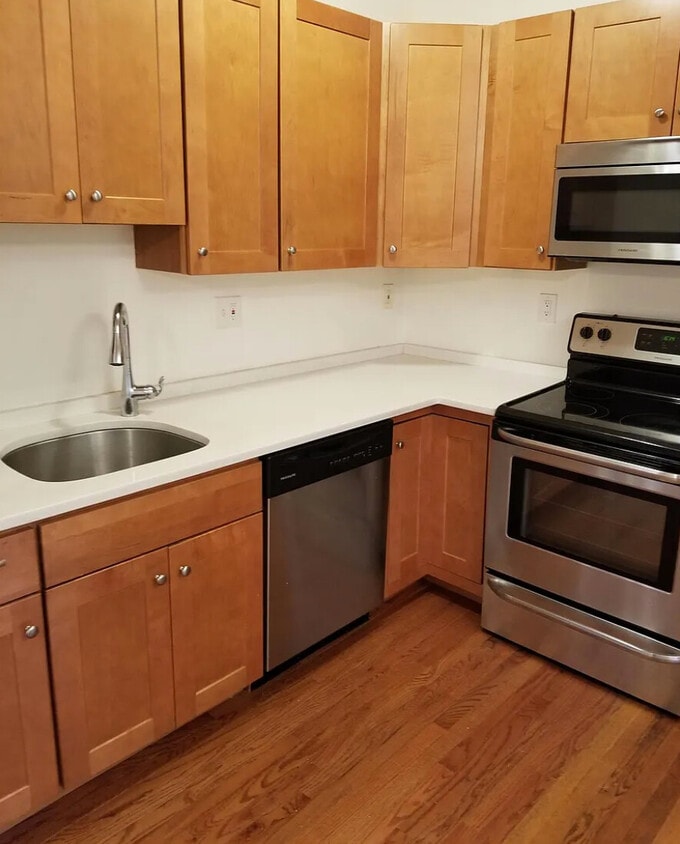 Foto principal - 43 E Springfield St
