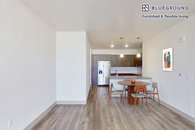 Foto del edificio - 6855 S Langdale St