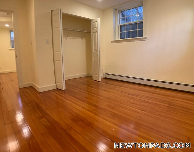 Building Photo - 75 Wyman St