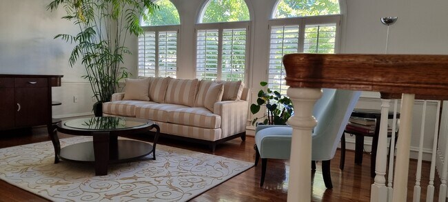 Foto del edificio - 9706 Whitley Park Pl