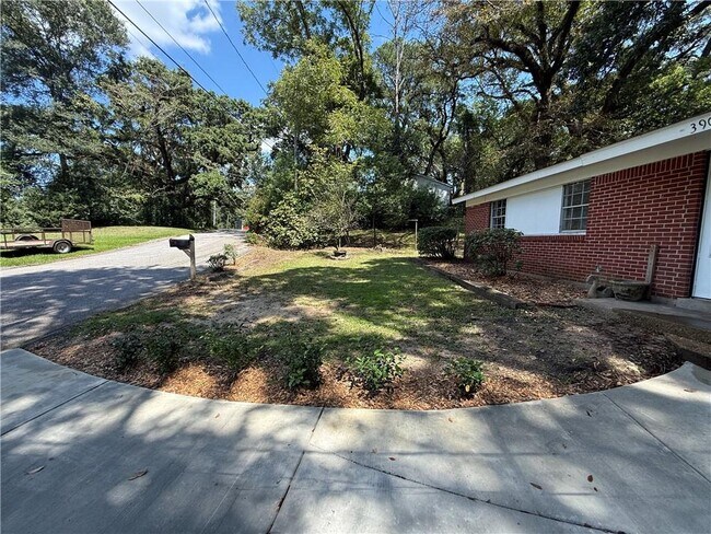 Foto del edificio - 3907 Moffett Ct