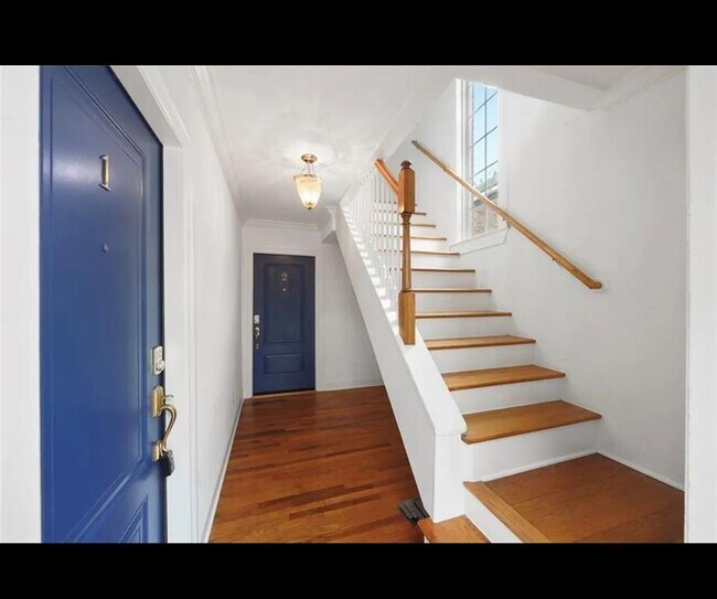 Building Photo - 2302 Blodgett St