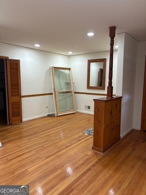 Foto del edificio - 2560 Wood Valley Dr