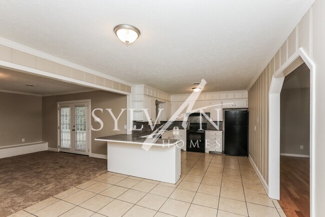 Building Photo - Enjoy living the good life in this 4 bedro...