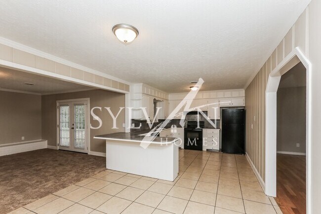 Foto del edificio - Enjoy living the good life in this 4 bedro...