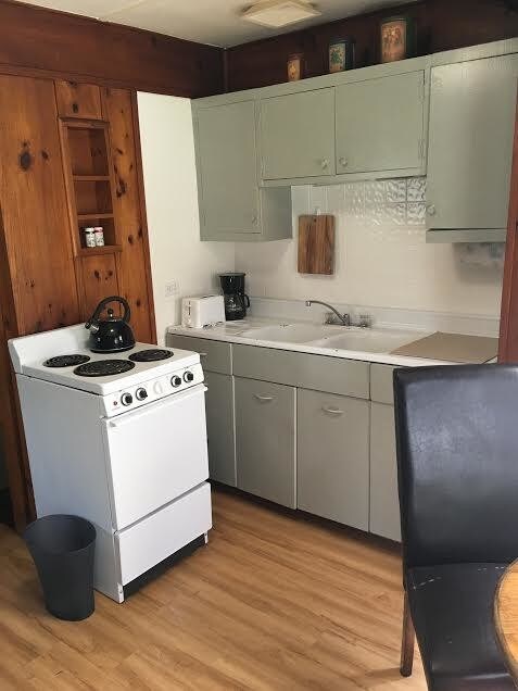 Building Photo - 1 bedroom in Flat Rock NC 28731
