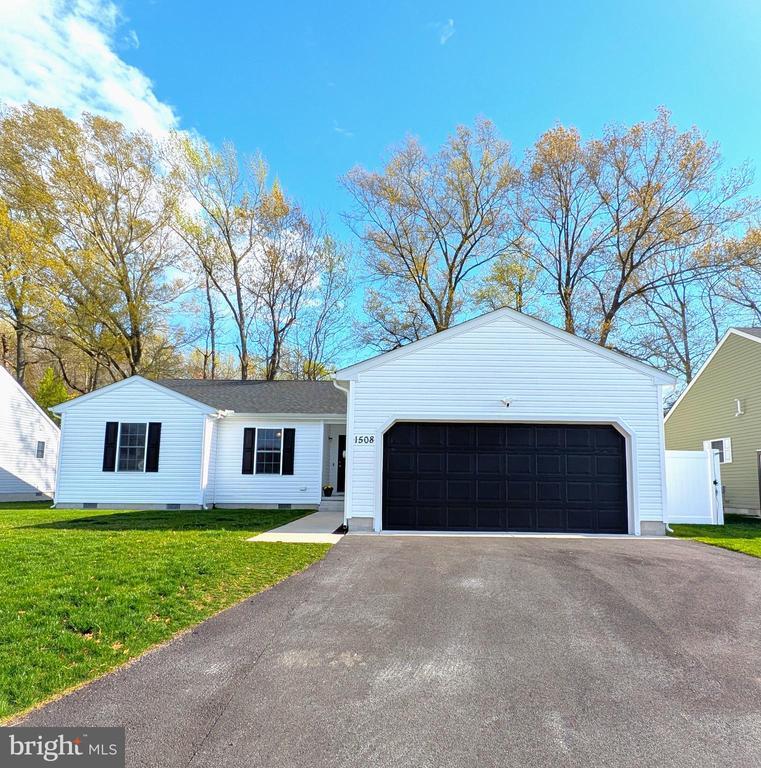 Foto principal - 1508 Hopkins Ave