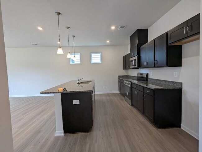 Building Photo - 416 Perth Dr