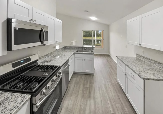 Building Photo - 12452 Castlemain Trail