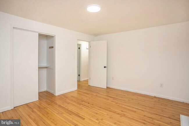 Foto del edificio - 1760 N Wales Rd