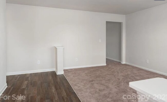 Building Photo - 1108 Creedmore Ct