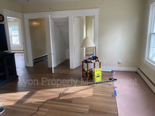 Foto del edificio - 793 Gifford Rd