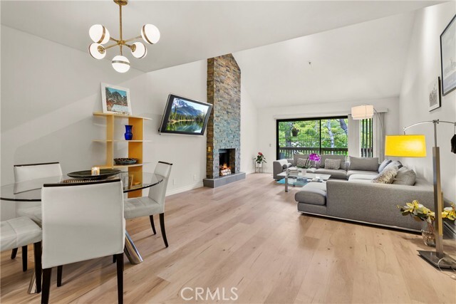 Building Photo - 2 Canyon Island Dr