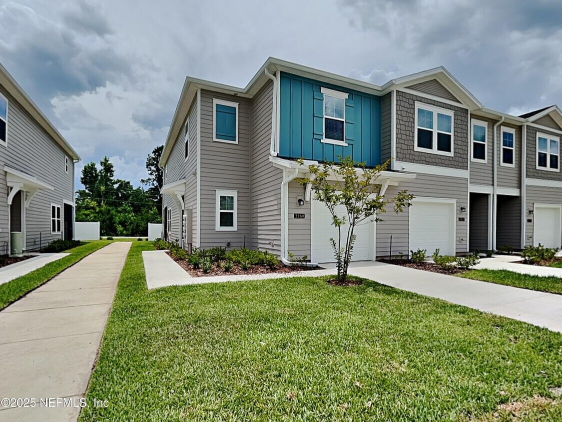Foto principal - 2169 Windward Cay Ln
