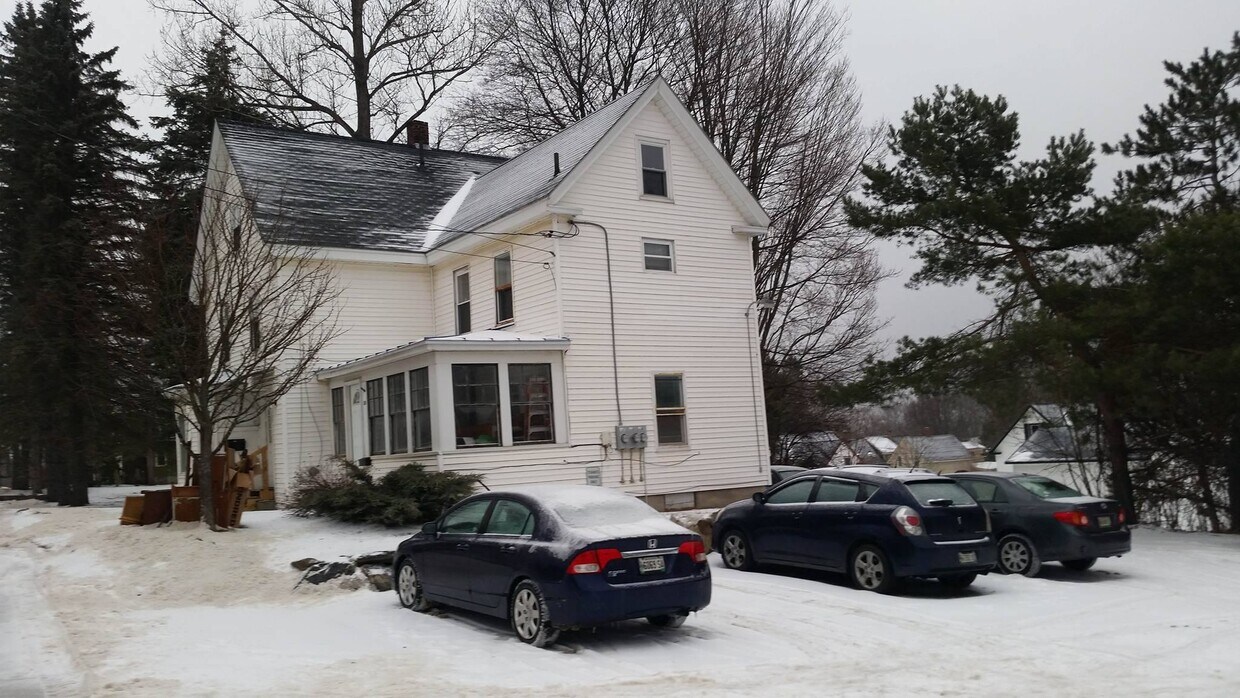 Foto principal - 218 Main St