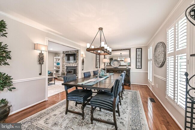 Foto del edificio - 12174 Queens Brigade Dr