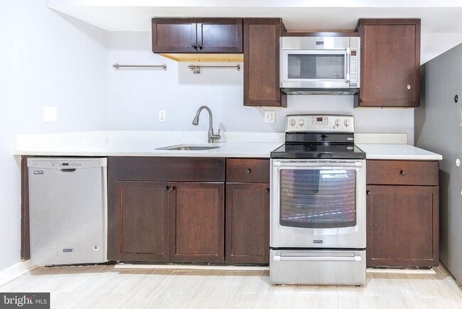 Foto del edificio - 117 T St NW