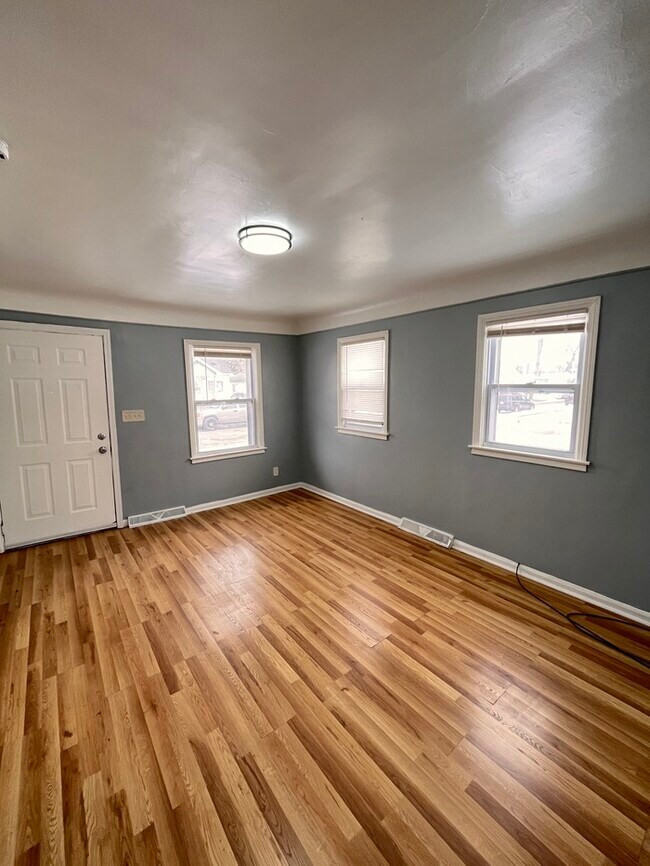 Foto del edificio - Charming 3-Bedroom Home with Modern Comfor...