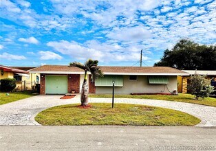 Building Photo - 1411 NW 79th Way