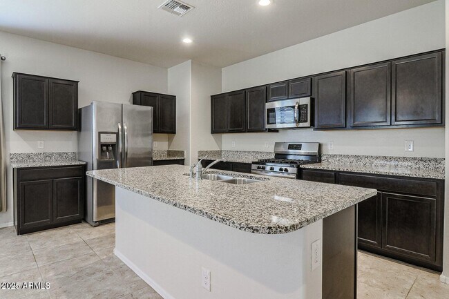 Foto del edificio - 31024 W Weldon Ave