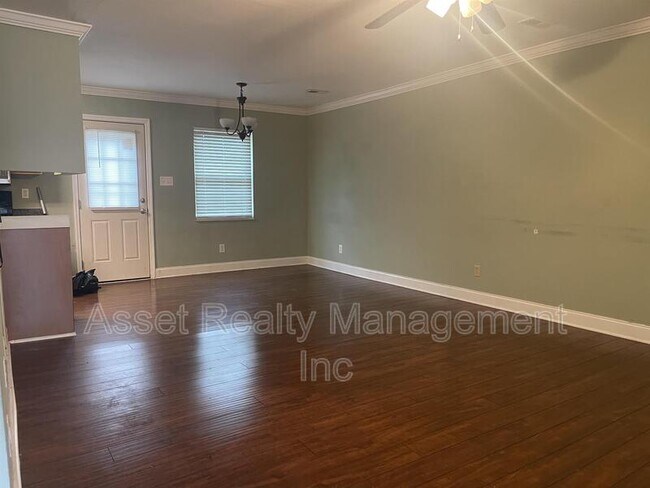 Foto del edificio - 9040 Fountain Brook Ln
