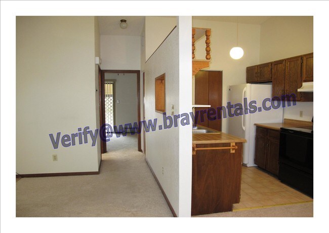 Building Photo - 3289 N Good Hope Cir