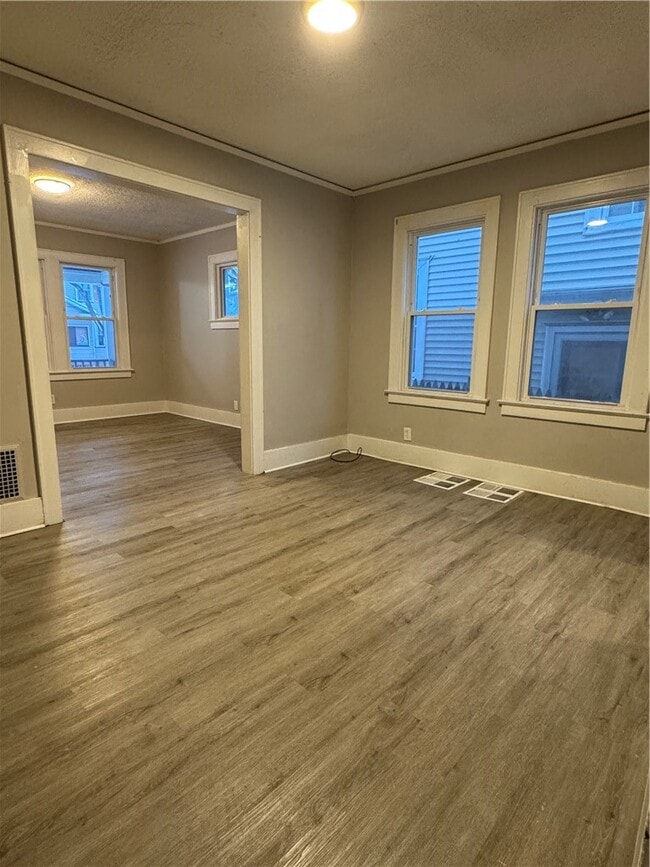 Foto del edificio - 342 Champlain St