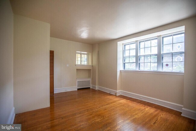Foto del edificio - 7732 Ardleigh St