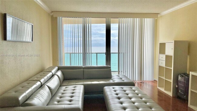 Foto del edificio - 2501 S Ocean Dr