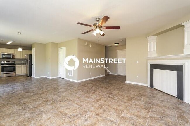 Foto del edificio - 3 Bedroom Pet-Friendly Home in Winston-Salem, NC with Main Street Renewal