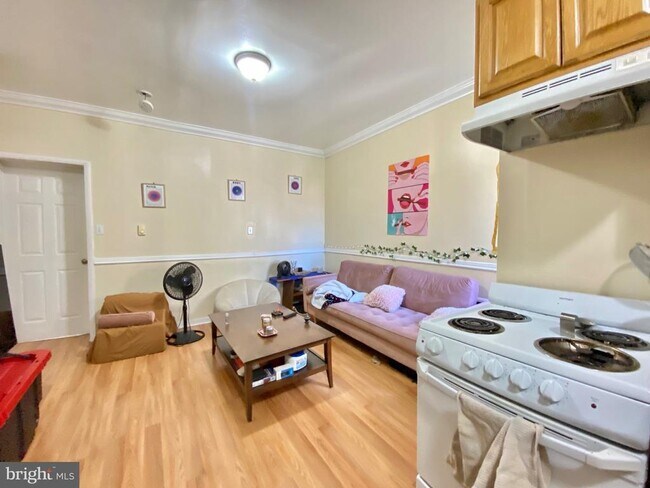 Foto del edificio - 1849 N 17th St