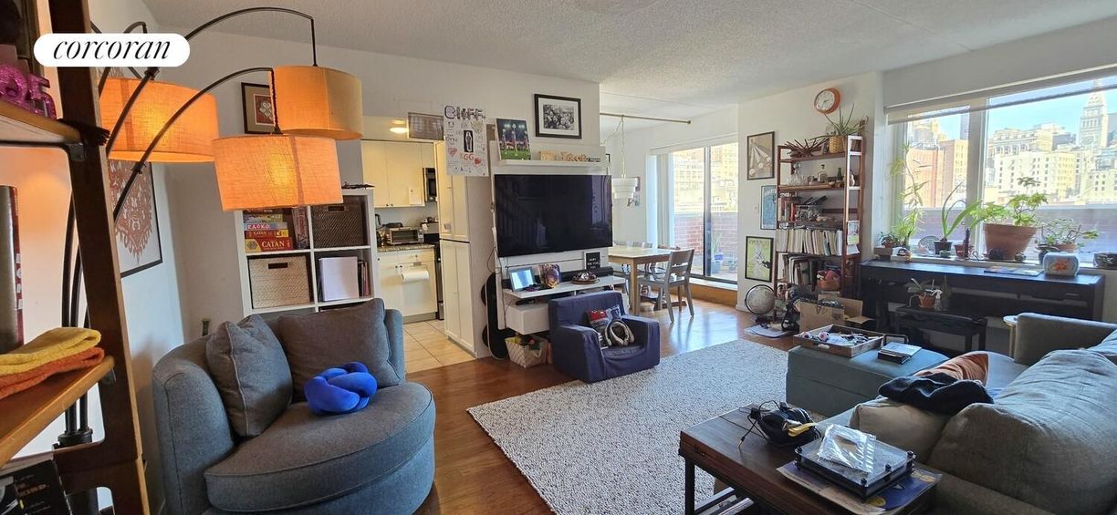 Foto principal - 225 8th Ave