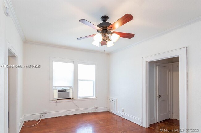 Building Photo - 126 Mendoza Ave