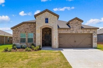 Building Photo - 6400 Tudor Pl