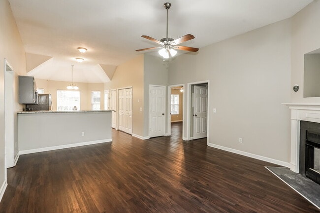 Building Photo - 604 Parrish Wood