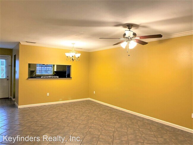 Foto del edificio - 2 br, 2.5 bath House - 4384 Stumberg Lane