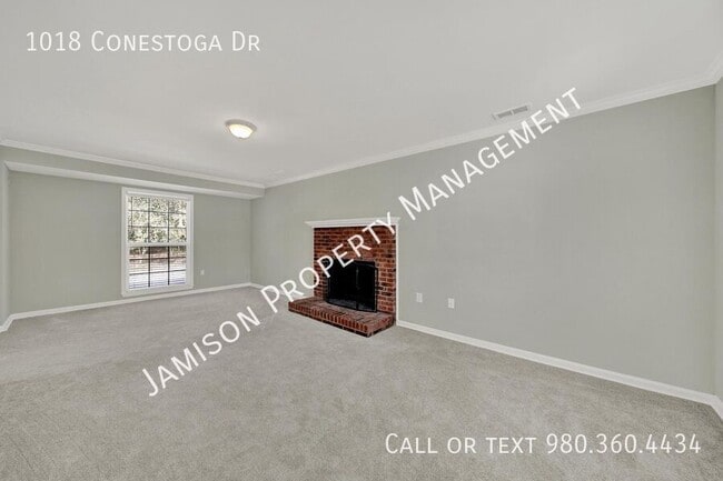 Building Photo - 1018 Conestoga Dr