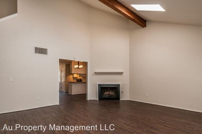 Building Photo - 2 br, 2 bath House - 5747 WABASH ST.