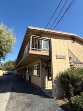 Building Photo - 417 Stambaugh St