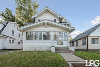 Building Photo - 1809 Pilgrim Rd