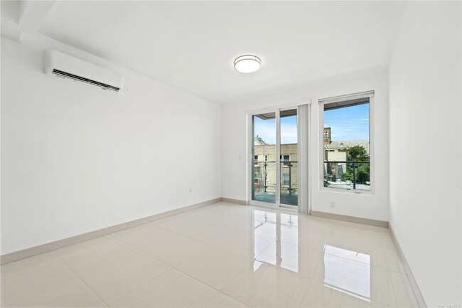 Foto del edificio - 28-57-57 45th St