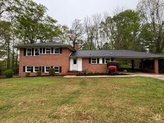 Building Photo - 3318 Hilltop Cir