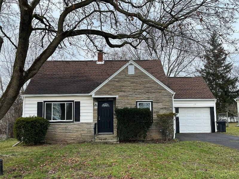 Primary Photo - 113 Traister Dr