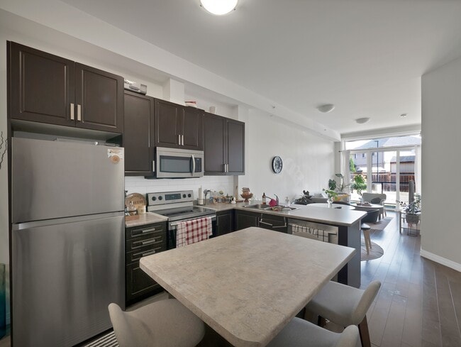 Building Photo - 85b Morrell St