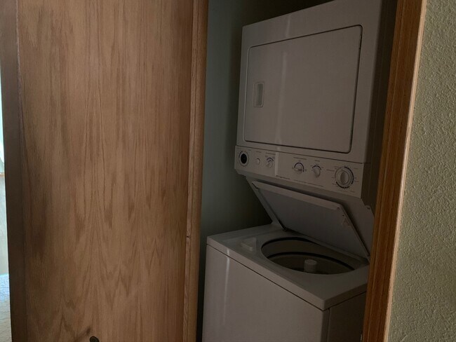 Laundry in unit - 1029 N Old World 3rd St
