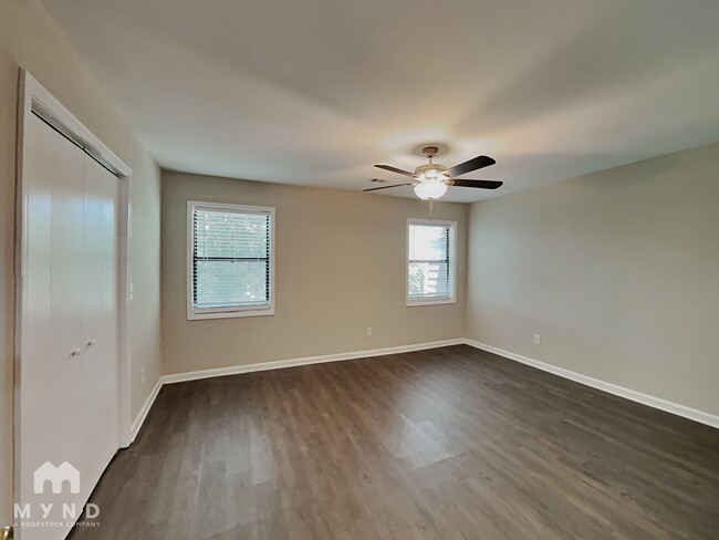 Foto del edificio - 3662 Cobble Mill Ln