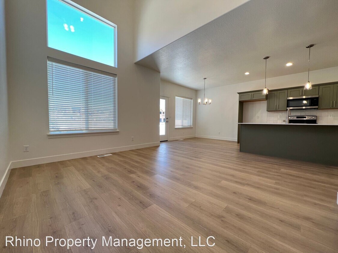 Primary Photo - 3 br, 2.5 bath House - 1427 North 3860 Wes...
