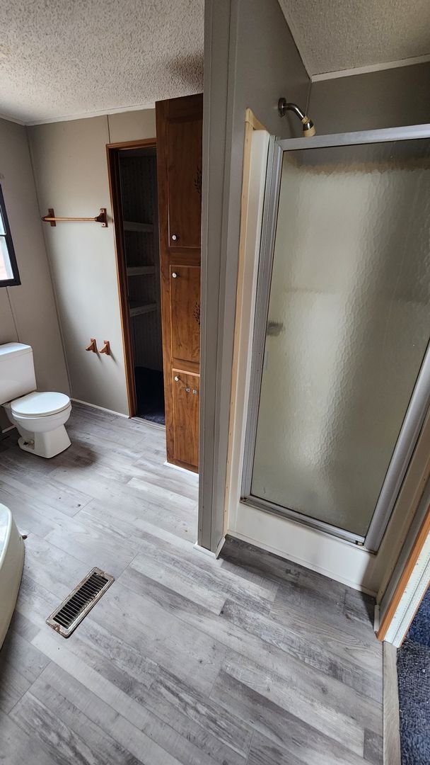 Foto del edificio - 3 Bedroom Home -ALL UTILITIES INCLUDED!
