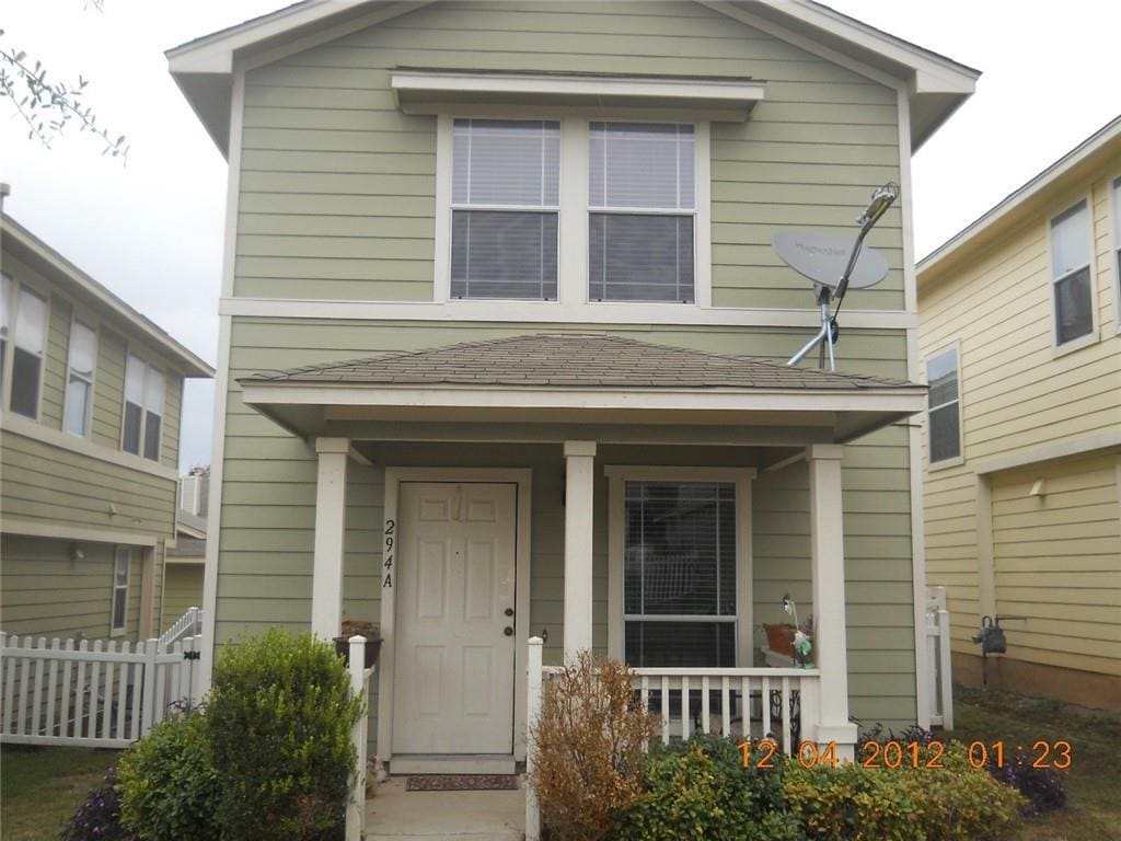 Foto principal - 294 Michaelis Rd